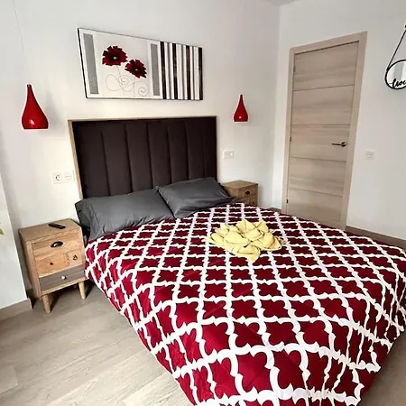 Apartment Lujo Parking, Proyector, Maquinita Y Patinetes *