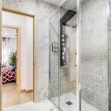 Διαμέρισμα Lujo Parking, Proyector, Maquinita Y Patinetes