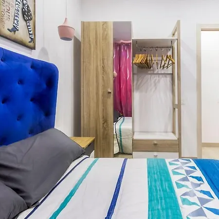 Lujo Parking, Proyector, Maquinita Y Patinetes Οβιέδο