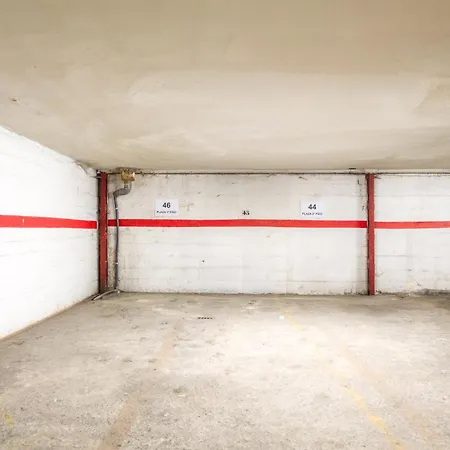Lägenhet Lujo Parking, Proyector, Maquinita Y Patinetes *
